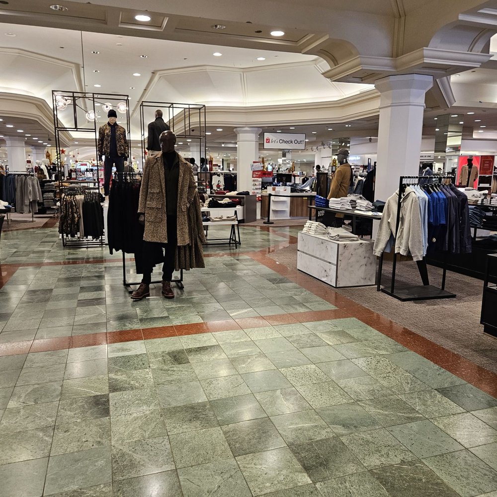 Macy's - Inside Macy - Department Stores Near Me - Sherman Oaks, California
