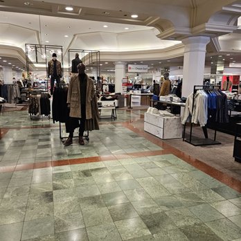 Macy's - Inside Macy - Department Stores Near Me - Sherman Oaks, California