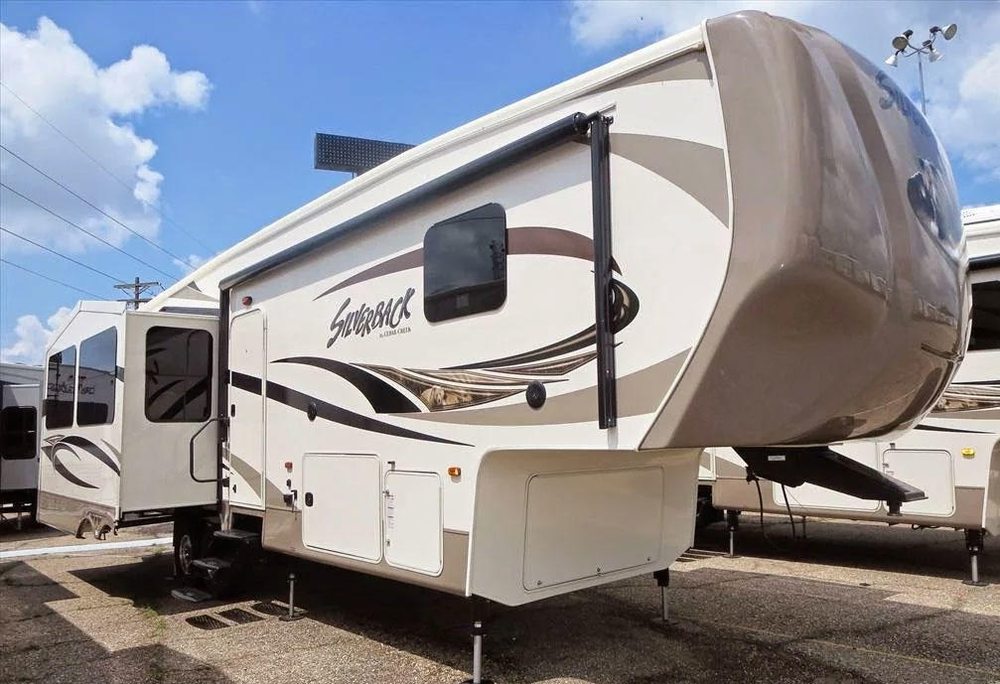 GAUTHIERS’ RV CENTER Updated August 2024 13 Photos 124 N