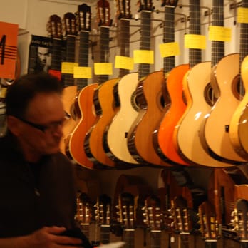 Berlin Guitars - Musical Instruments & Teachers Near Me - Berlin, BE Berlin Guitars - Musical Instruments & Teachers Near Me - Berlin, BE