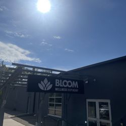 Bloom Wellness Dispensary - Saint Paul - Bloom Wellness Dispensary - St. Paul, MN