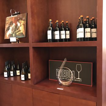 Grizzli Winery - Wineries Near Me - Kelowna, British Columbia Grizzli Winery - Wineries Near Me - Kelowna, British Columbia