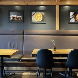 Whitetooth Mountain Bistro - Seating