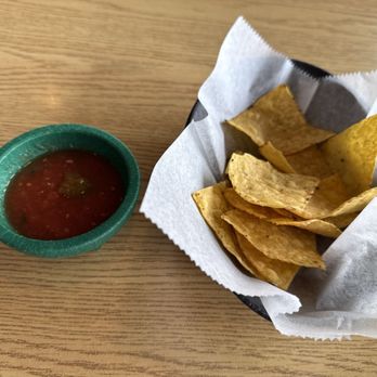 Zacatecas - Chips and salsa - Mexican Near Me - Franklin Park, Illinois Zacatecas - Chips and salsa - Mexican Near Me - Franklin Park, Illinois