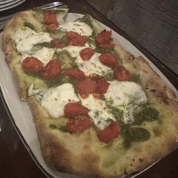 The Train Shed - Margherita Flatbread - Bars Near Me - St Louis, Missouri