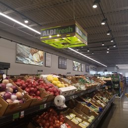 Aldi @ Hackensack- Produce section