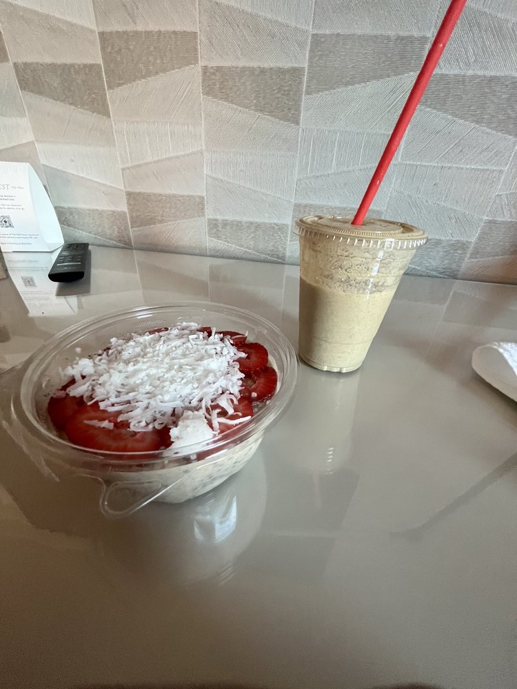 SQUEEZE JUICE COMPANY 12 Reviews 15 Channel Ctr, Boston