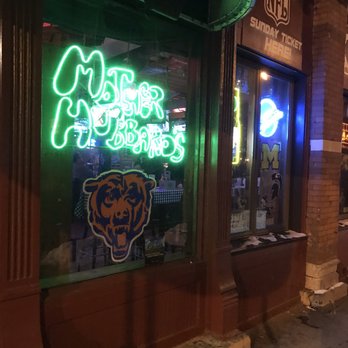 Mother Hubbard's - Sports Bars Near Me - Chicago, Illinois