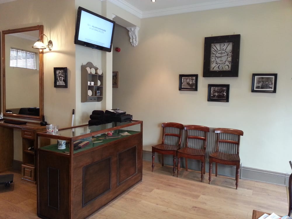 Updated April 2024 149 Newland Avenue, Hull, United