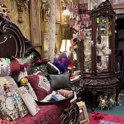 Patricia's Victorian House