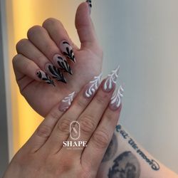 Shape Nail Lounge