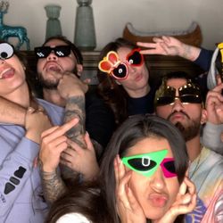 Clvrsmiles Photo Booth - Efrain's Cabin Booth