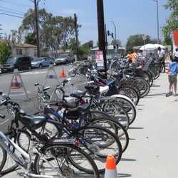 Santa Monica Festival - There were bike valets