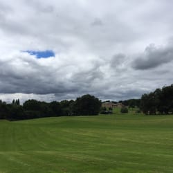 Heaton Park Golf Centre - Pitch and Putt