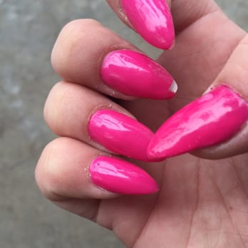 US Nails - Nails chipped after 3 days??? Don't waste your money! - Nail Salons Near Me - Saint Louis, Missouri