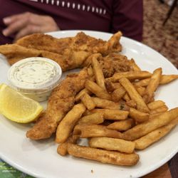 Palm Diner - Fish and Chips!