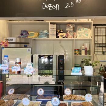 Hello Robin - Hello gorgeous cookies !!! - Bakeries Near Me - Bellevue, Washington