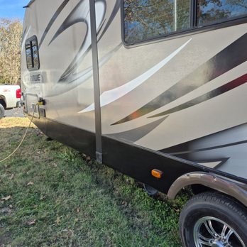 Quality RV Mobile - Body damage repair - RV Repair Near Me Quality RV Mobile - Body damage repair - RV Repair Near Me