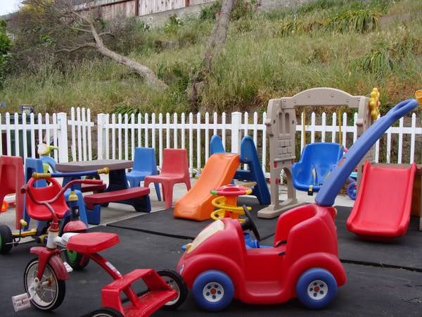 Child Daycare Center - childcare center in Daly City, CA