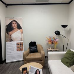 Evervita Medical Aesthetics - Waiting area