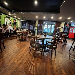 MCNAMARA’S PUB & RESTAURANT - Updated August 2025 - 353 Photos & 335