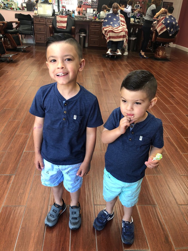 LANSDOWNE BARBER SHOP 20 Photos & 44 Reviews 19354 Diamond Lake Dr