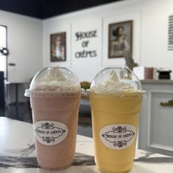 House of Crepes - Strawberry banana smoothie & mango smoothie