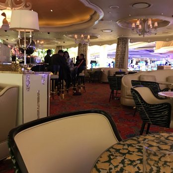 Overlook Lounge, Aperitifs & Spirits - Lounges Near Me - Las Vegas, Nevada Overlook Lounge, Aperitifs & Spirits - Lounges Near Me - Las Vegas, Nevada