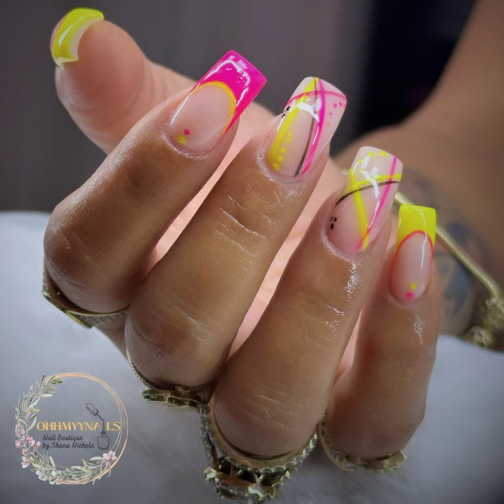 Ohh Myy Nails Logo