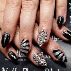 Nails Done Right - Stiletto Nails with Glitter