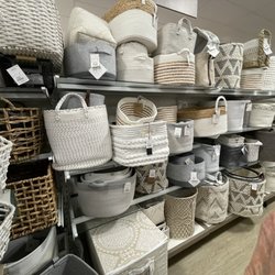 HomeGoods - Baskets
