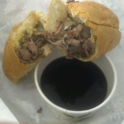 Deli Zone - Regular size french dip