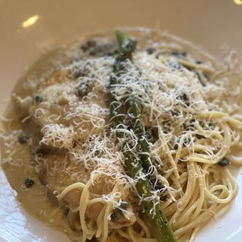 Olivio's Trattoria - Chicken piccata - Italian Near Me - Simi Valley, California Olivio's Trattoria - Chicken piccata - Italian Near Me - Simi Valley, California
