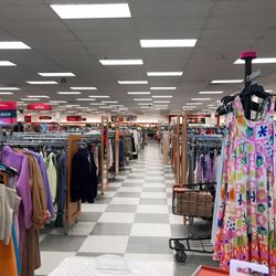 TJ Maxx - Interior