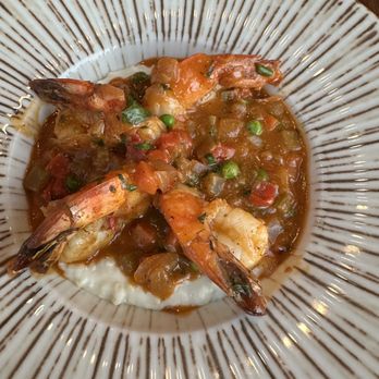 Kinfolk Southern Kitchen - Shrimp & Grits - Southern Near Me - Washington, DC, District of Columbia