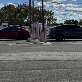Tesla Supercharger - EV Charging Stations Near Me - Gaffney, South Carolina Tesla Supercharger - EV Charging Stations Near Me - Gaffney, South Carolina