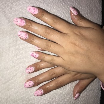 Prim and Polished - No chip mani with real flowers on - Nail Salons Near Me - Wheaton, Illinois Prim and Polished - No chip mani with real flowers on - Nail Salons Near Me - Wheaton, Illinois