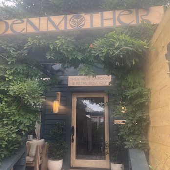 Den Mother Wellness - Massage Therapy Near Me - Venice, California Den Mother Wellness - Massage Therapy Near Me - Venice, California