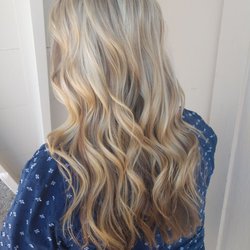 Mirrors Salon - THIS BEAUTIFUL BLONDE!