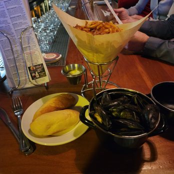 Hopleaf Bar - Mussels for one. - Gastropubs Near Me - Chicago, Illinois