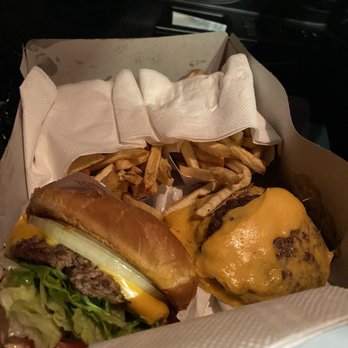 In-N-Out Burger - Burgers Near Me - Stanton, California In-N-Out Burger - Burgers Near Me - Stanton, California