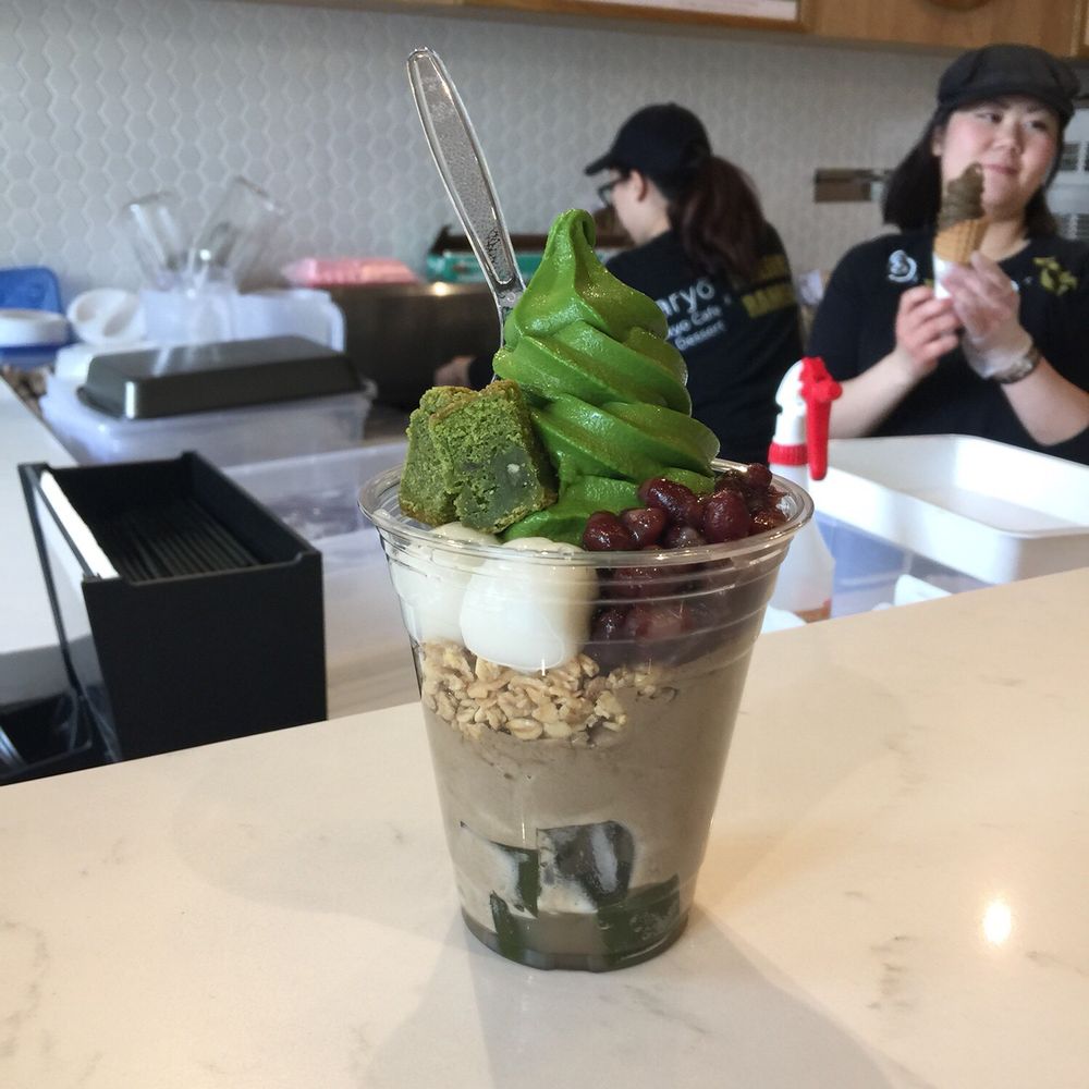 Saryo Cafe - Parfait - Desserts Near Me - North York, Ontario Saryo Cafe - Parfait - Desserts Near Me - North York, Ontario