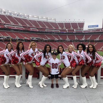Levi's Stadium - Crew with his ladies - Stadiums & Arenas Near Me - Santa Clara, California Levi's Stadium - Crew with his ladies - Stadiums & Arenas Near Me - Santa Clara, California