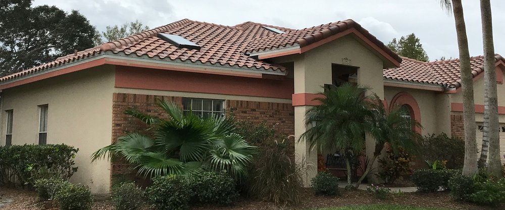 Slide of Alvarez Roofing