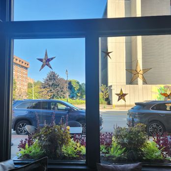 Armsby Abbey - Cozy window seating - New American Near Me - Worcester, Massachusetts