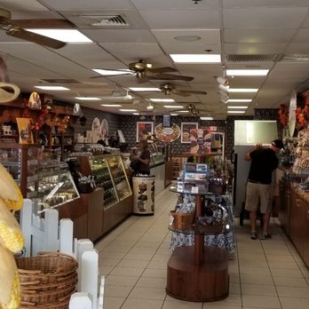 Kilwins Ice Cream - Chocolate - Fudge - The shop - Candy Stores Near Me - Stuart, Florida Kilwins Ice Cream - Chocolate - Fudge - The shop - Candy Stores Near Me - Stuart, Florida
