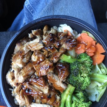WaBa Grill - Chicken Veggie Bowl , brown rice - Asian Fusion Near Me - Colton, California WaBa Grill - Chicken Veggie Bowl , brown rice - Asian Fusion Near Me - Colton, California