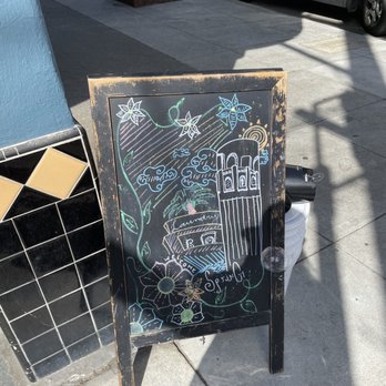 North Beach Laundry - Love the bubbles! - Laundromat Near Me - San Francisco, California North Beach Laundry - Love the bubbles! - Laundromat Near Me - San Francisco, California