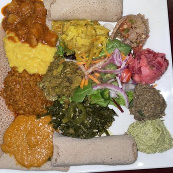 Desta Ethiopian Kitchen - Ethiopian Near Me - Atlanta, Georgia
