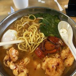 K Pop Ramen - Lobster garlic miso soup